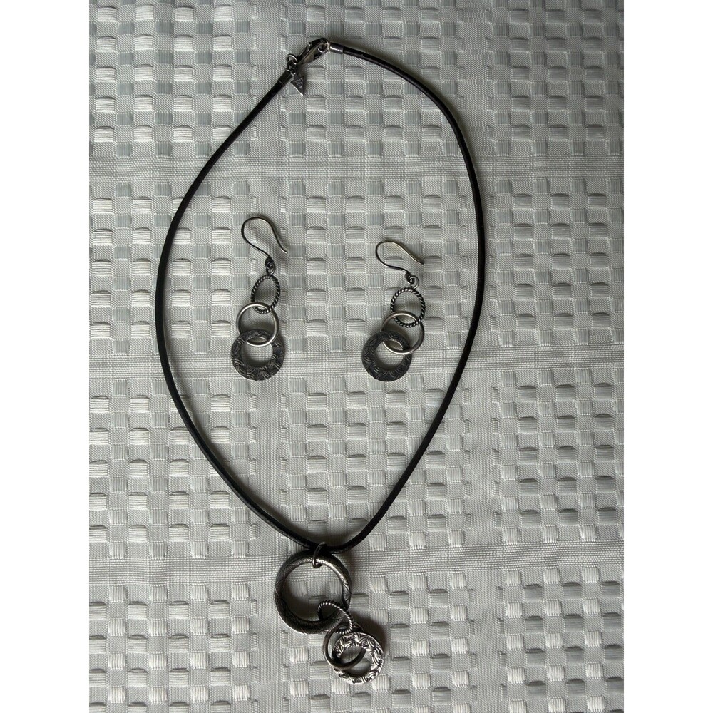 Silpada Retired .925 Sterling Silver Linked Rings Leather Necklace Earrings Set